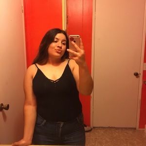 Meet your Posher, Odalis